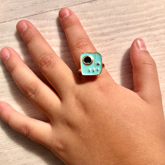 Confident Camera Spinner Ring