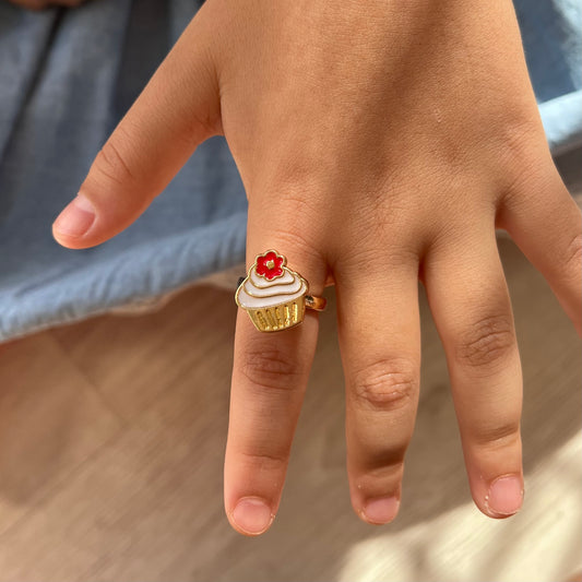 Cuddly Cupcake Spinner Ring