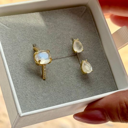 Moonstone Set