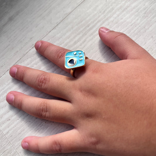 Confident Camera Spinner Ring