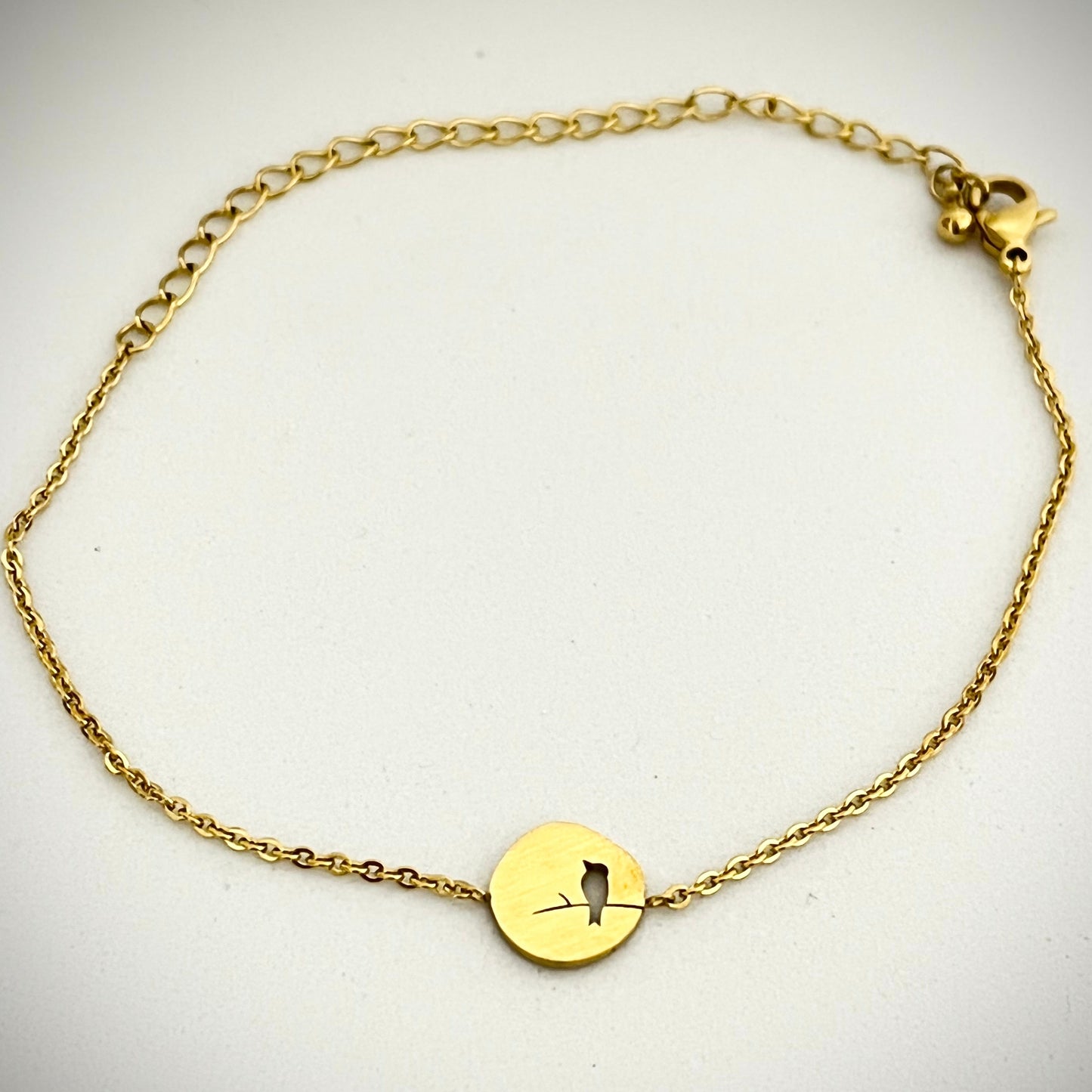 Robin Dainty Bracelet