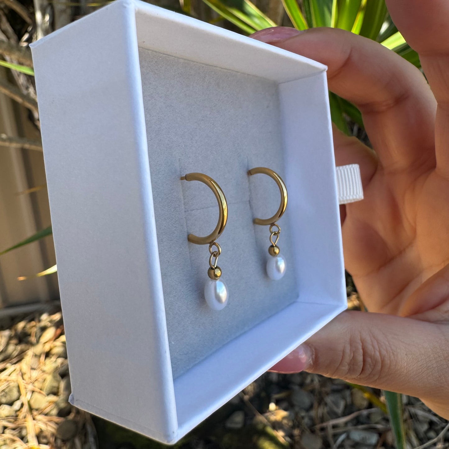 Tassel Pearl Earrings