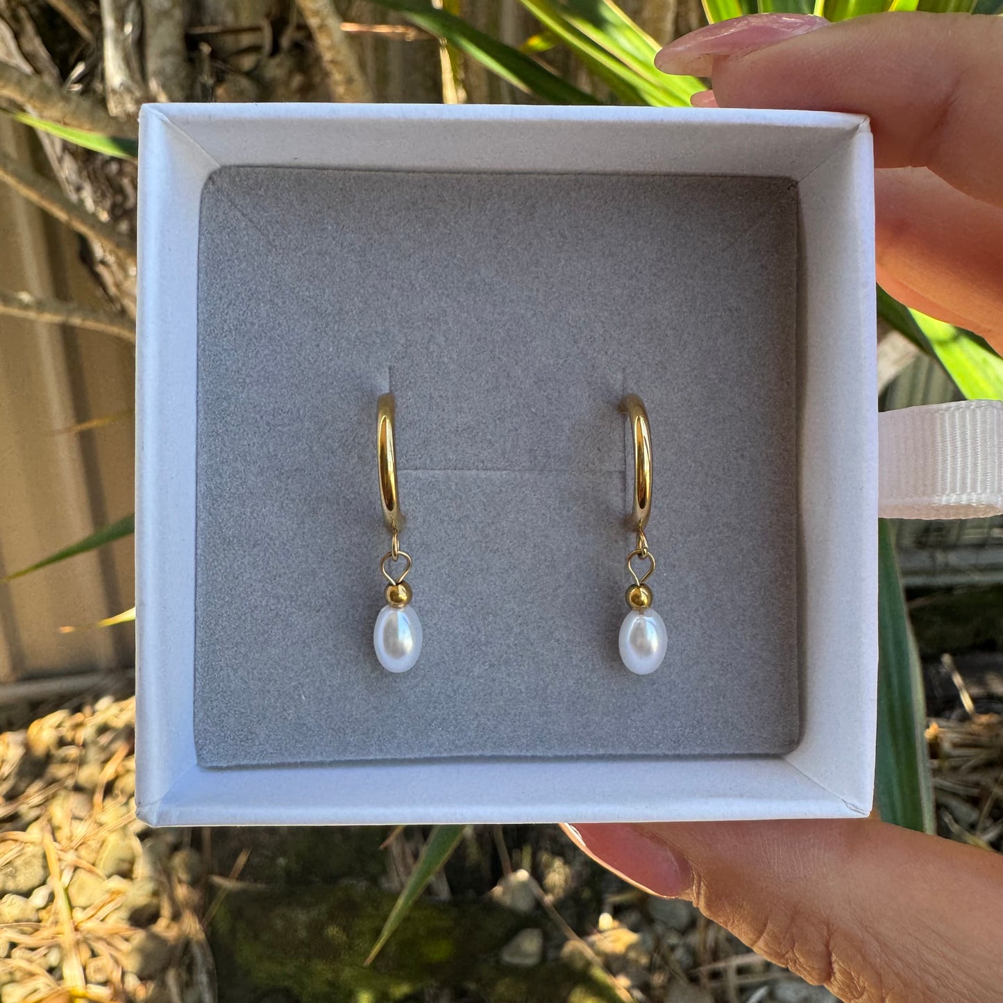 Tassel Pearl Earrings