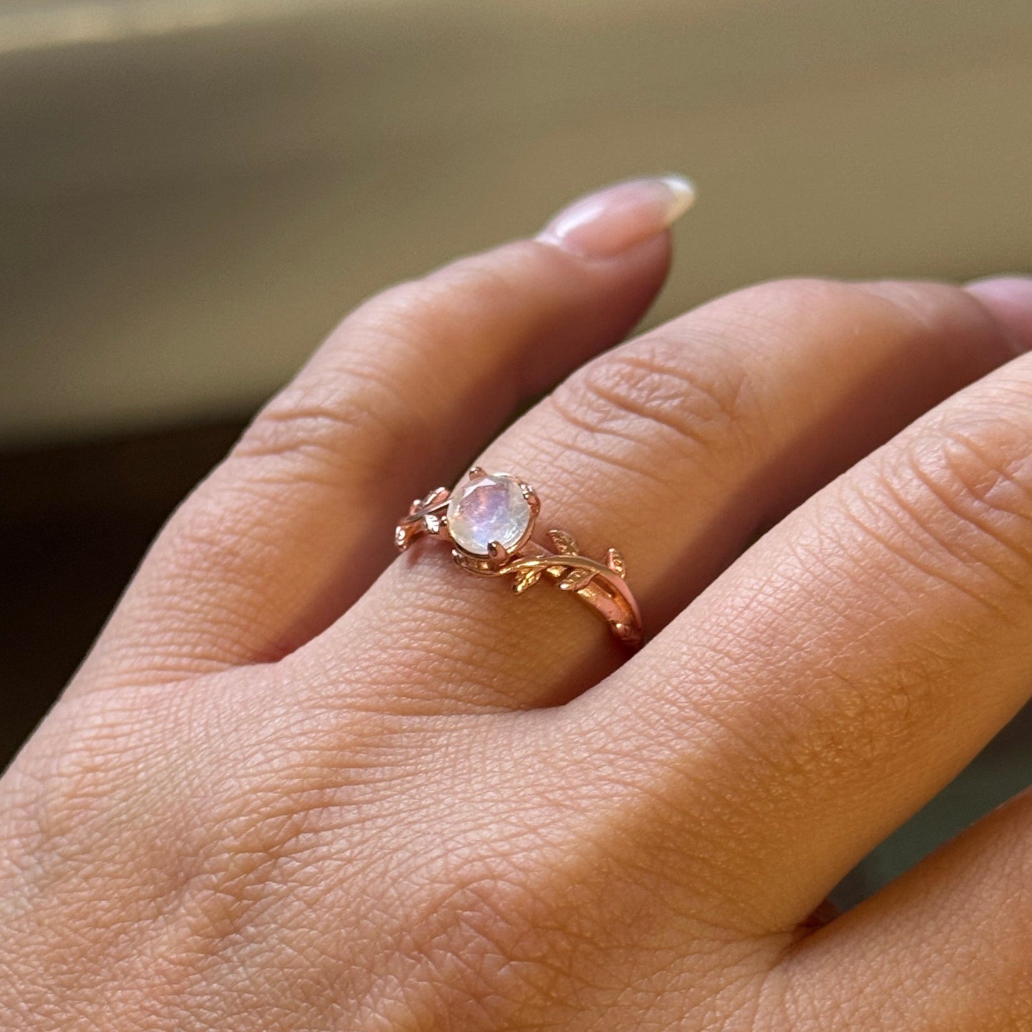 Milano Moonstone