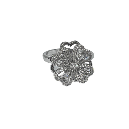Clover Spinner Ring